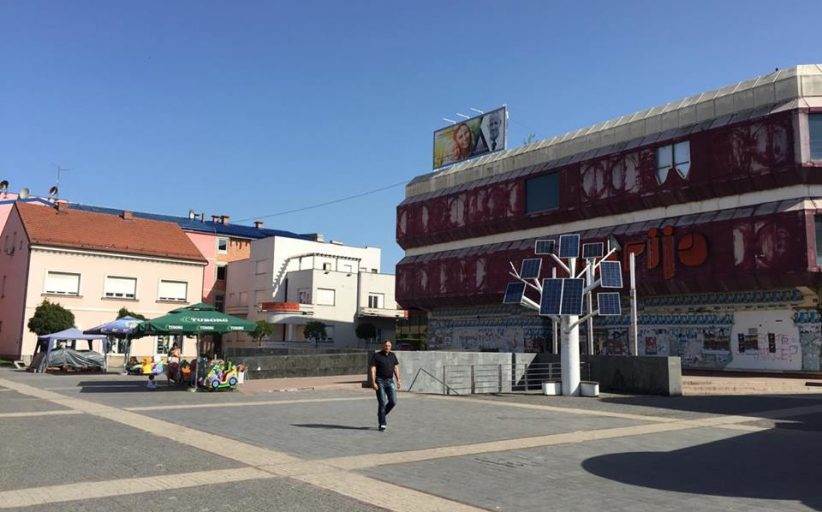 Bosnian Serb Army Ex-Soldiers Indicted for Wartime Crimes