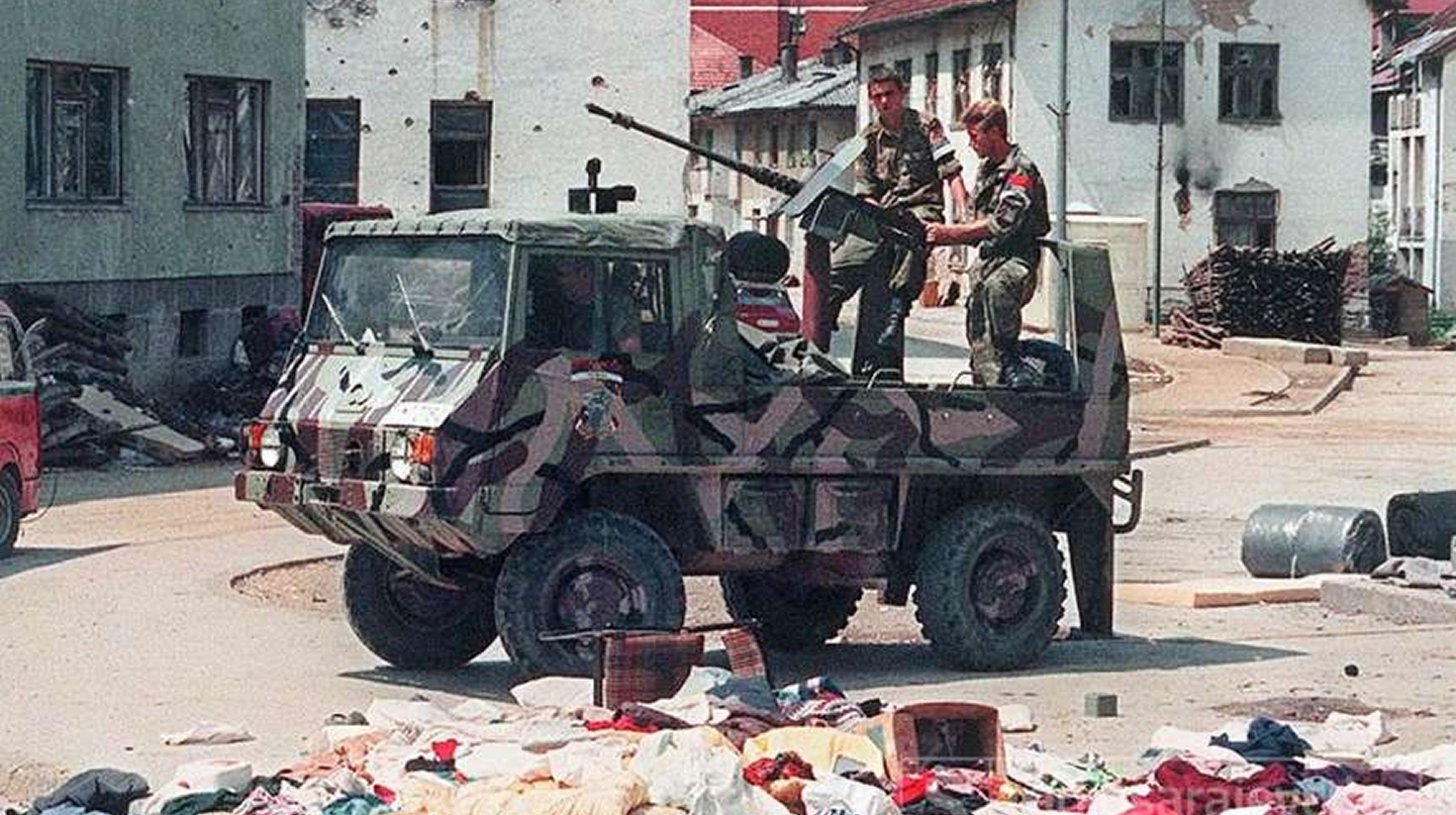Dio treći: Zauzimanje Srebrenice