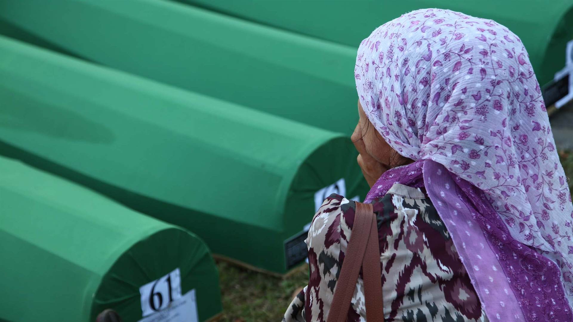 Holandija formirala komisiju za određivanje odštete porodicama ubijenih u Srebrenici