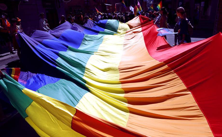 LGBT-zastava-duga.jpg
