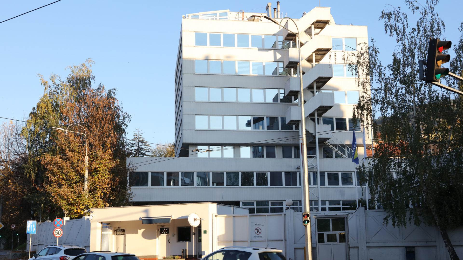 Udruženja žrtava traže od Ureda visokog predstavnika hitnu zaštitu ustavnog poretka