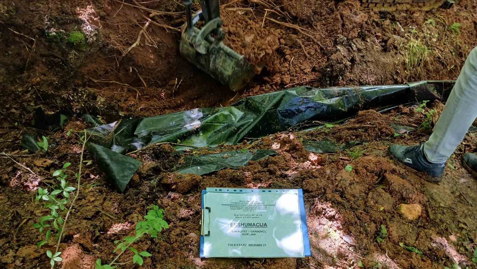 Ekshumacija posmrtnih ostataka u Kiseljaku. Foto: Institut za nestale osobe BiH