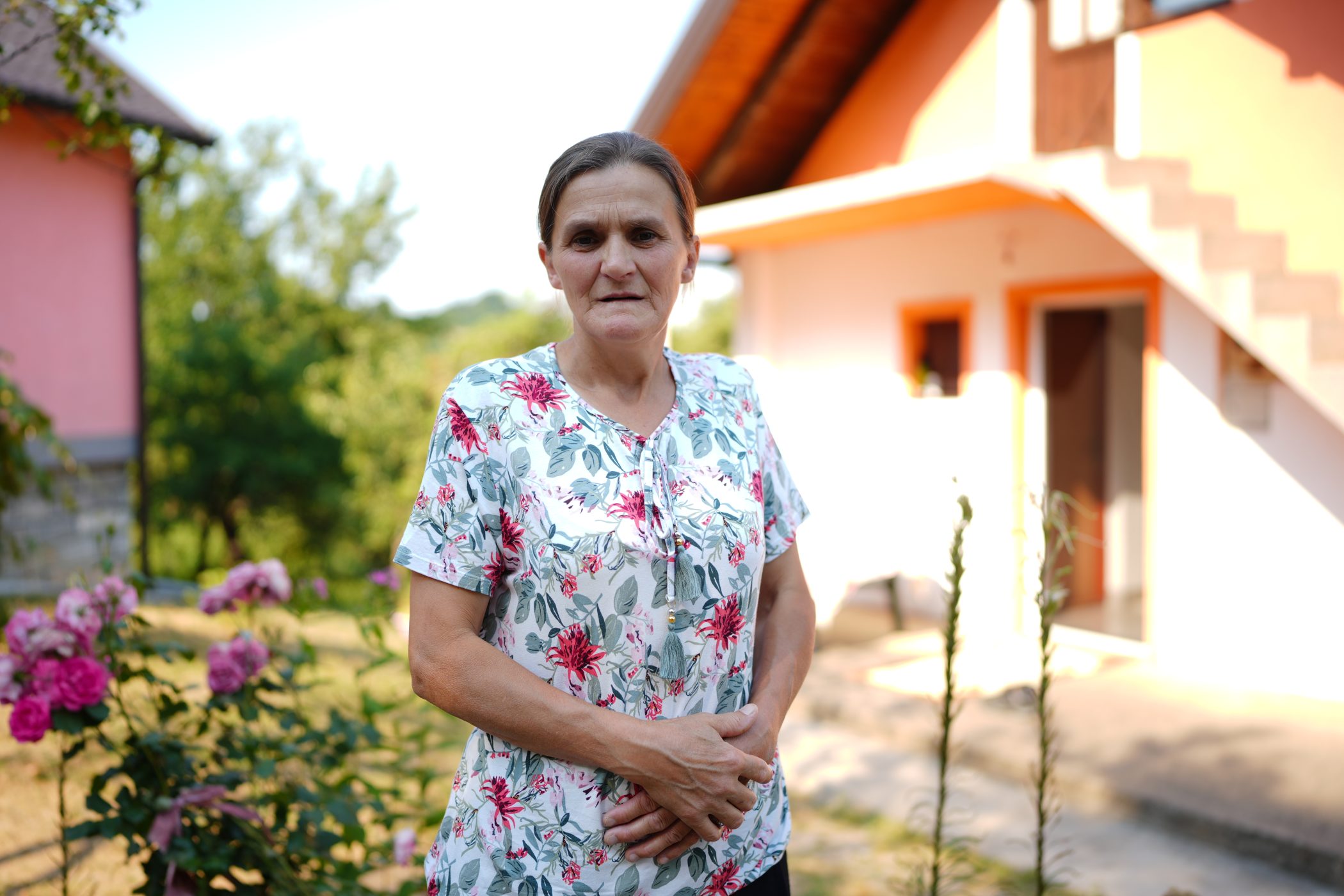 Razija Delić se prije pet godina vratila u Sućesku kako bi bila s majkom. Foto: Detektor