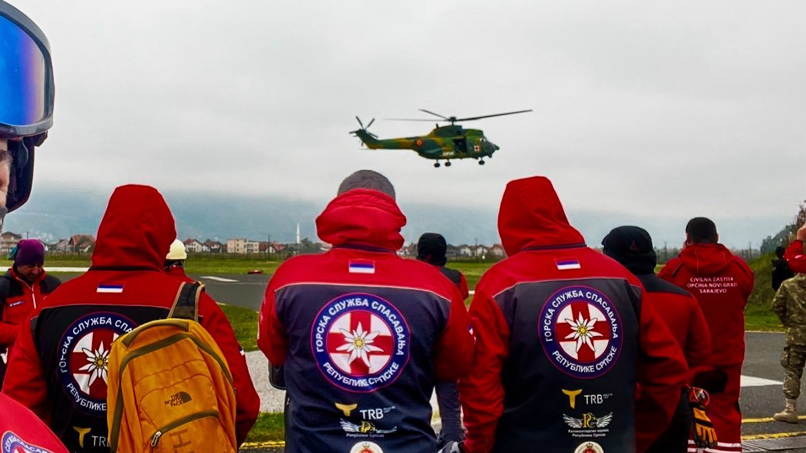 Vježba iz helikoptera. Foto: Gorska služba spašavanja Republike Srpske