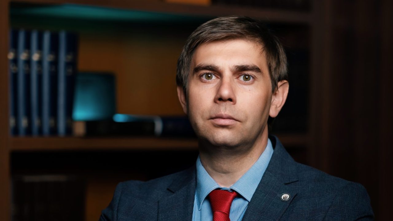 Faruk Hadžić, ekonomski analitičar