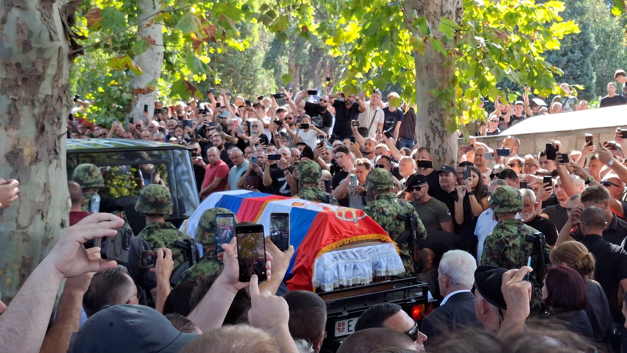 Sanduk sa tijelom Ratka Mladića. Foto; Detektor