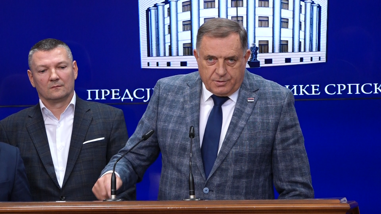 Dodik zabranio premijeru odgovore o poskupljenju struje i vrijeđao novinara